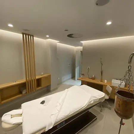 Bozur Apartment *